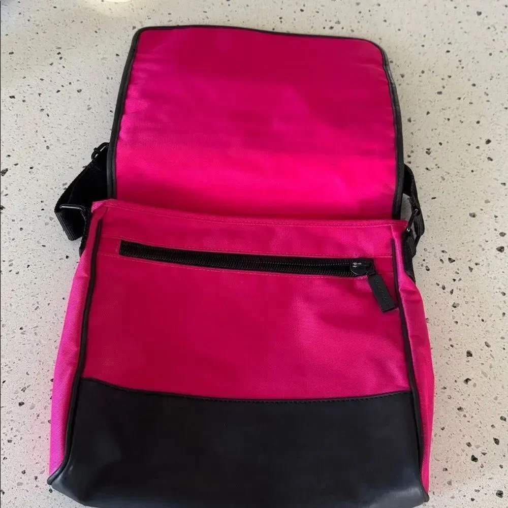 Polo Sport by Ralph Lauren Vintage 90’s Pink Black Messenger Bag Crossbody Retro